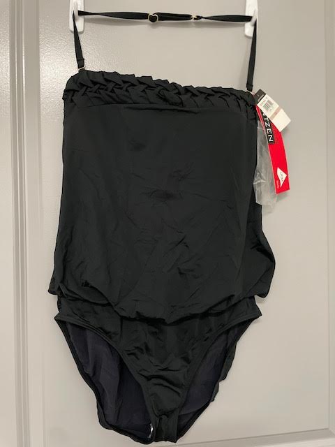 Jantzen One Piece Bathing Suit - Black  Size 12
