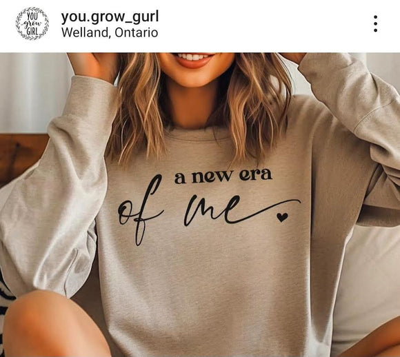Crew Neck Sweater - A New Era of Me - Sand - Large
