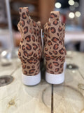 Leopard ankle boots and camouflage cap 03-008