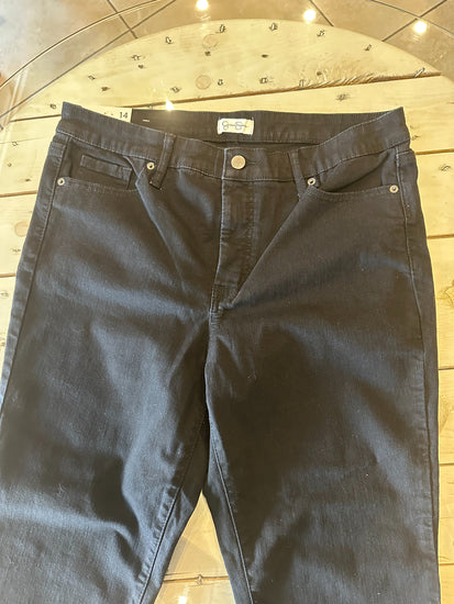 Jessica Simpson Jeans size 14  03-023