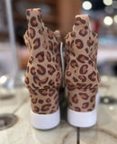 Leopard Boots (sz 6, 8 or 9)  03-042