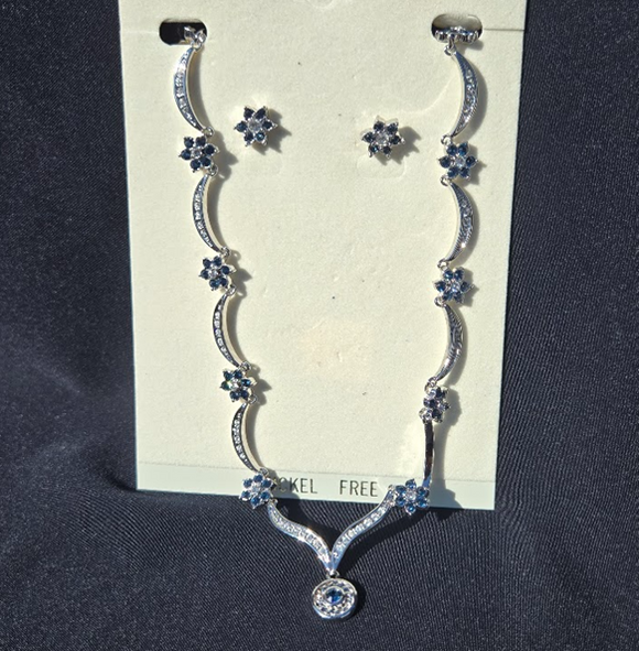 Elegant Swarovski Necklace & Earring Set