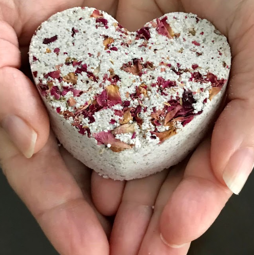 Foaming Heart Bath Bomb