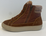 Cougar Dax Tobacco Suede  size 6