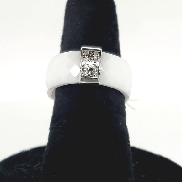 Ultimate Ceramic Faceted White Ceramic Ring with Steel Bar Set with 8 Diamonds - Size 6