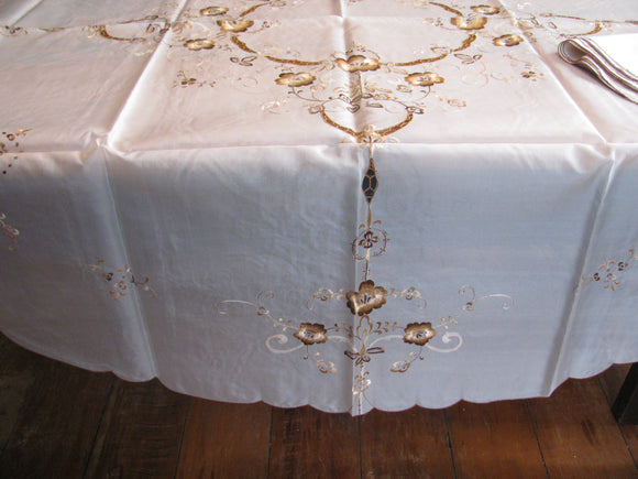 Bronze Silk Embroidered Round Table Cloth (includes 8 napkins)