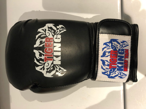 Boxing Gloves - Black - 6oz