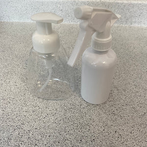 Set of 2 Bottles - Spray and Hand Soap