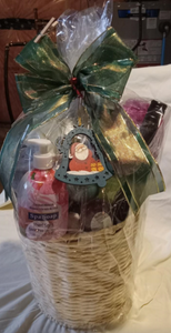 Basket #16 - Spa & Wine Lover Christmas Theme