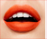 Mac POWDER KISS LIQUID LIP COLOUR -Resort Season Bright Orange