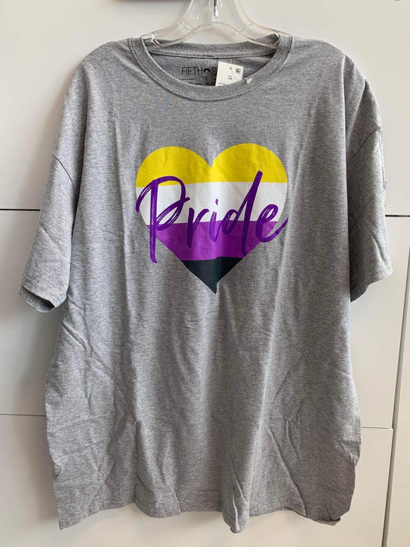Pride Hearts Grey T-Shirt (1X)