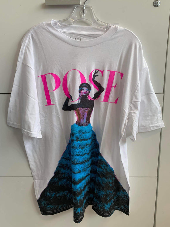 Pose T-Shirt (1X)